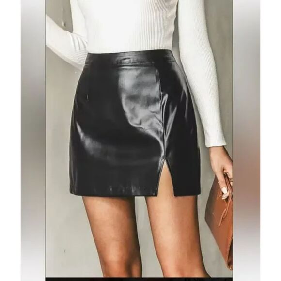 130 Black Faux Leather Mini with Front Slit Sleek High Waist Skirt - Picture 3 of 5